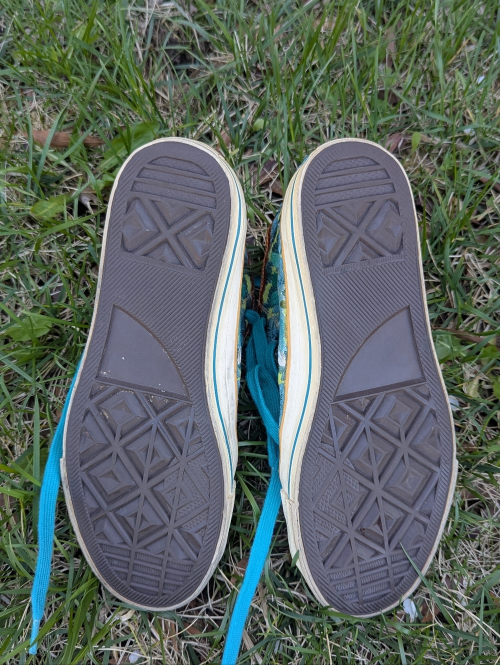 Johnny Was Biya Turquoise Floral Embroidered Vintage High-Top Sneakers Women's 8 - Picture 5 of 7
